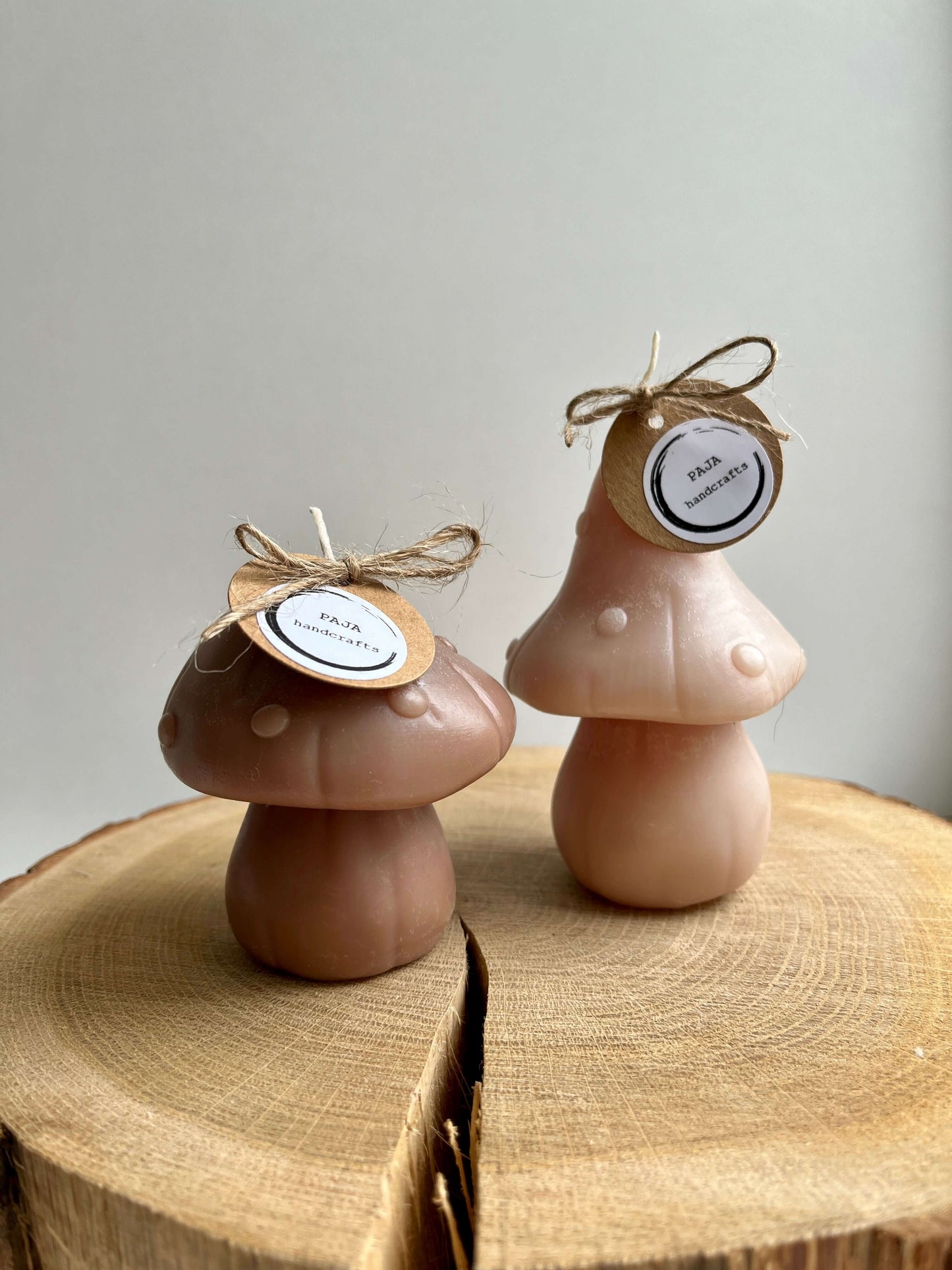 Paja Handcrafts Mushroom Candle small Brown