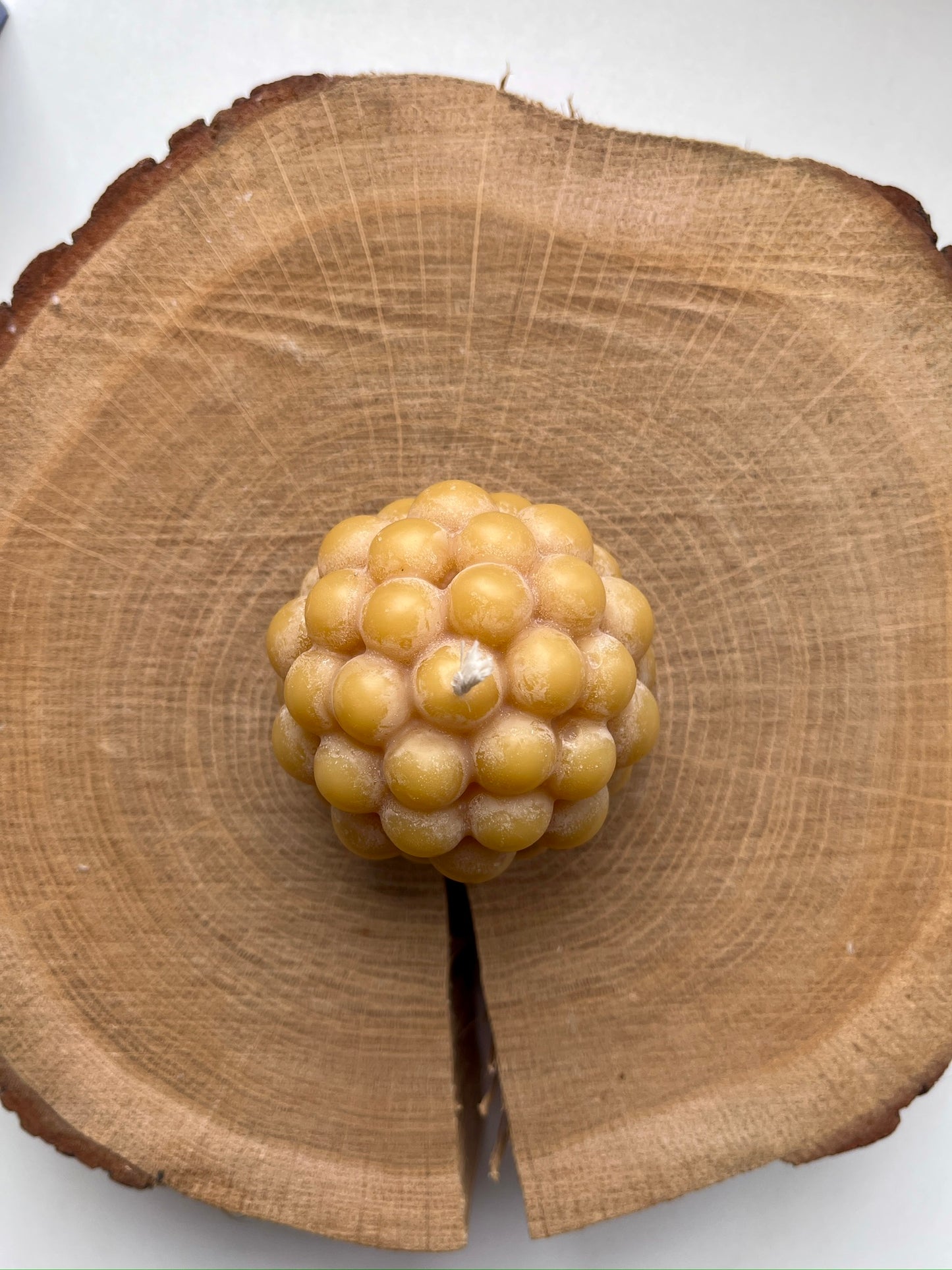 Gustaf & Linnea Bienenwachskerze Salmbär 150g